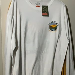 NWT! St. John’s Bay Mens Long Sleeve White Mountains ‘Adirondack’ XL White